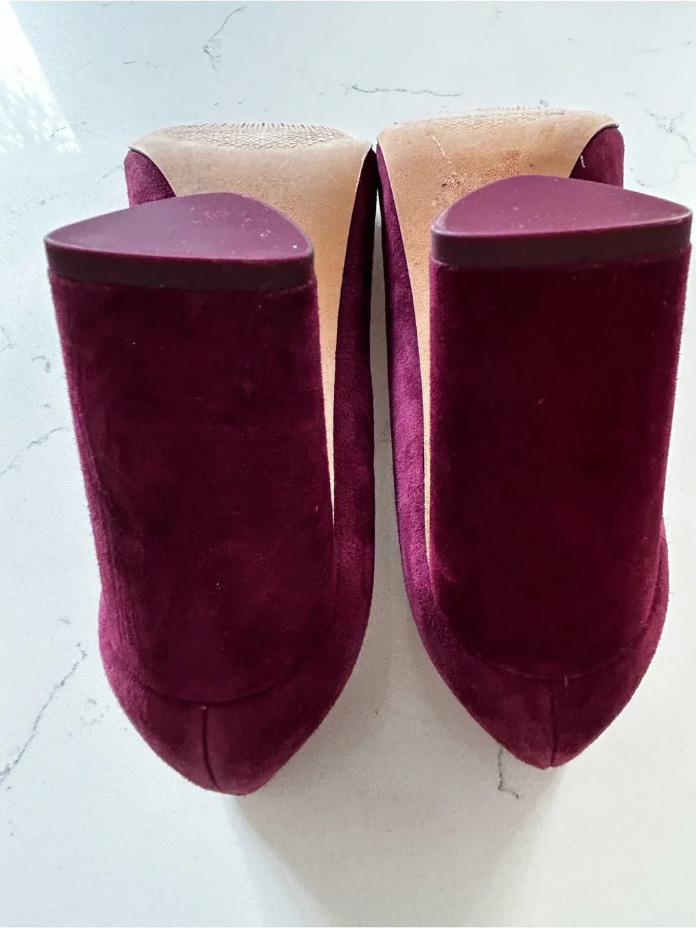 Tory Burch Elizabeth maroon heels/pumps size 9